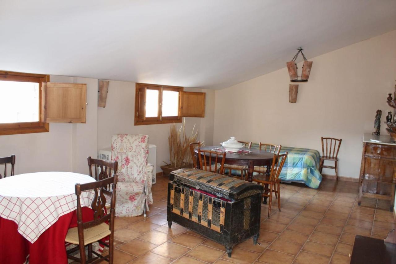 Casa Rural Puerta De La Iglesia エルチェ・デ・ラ・シエラ エクステリア 写真