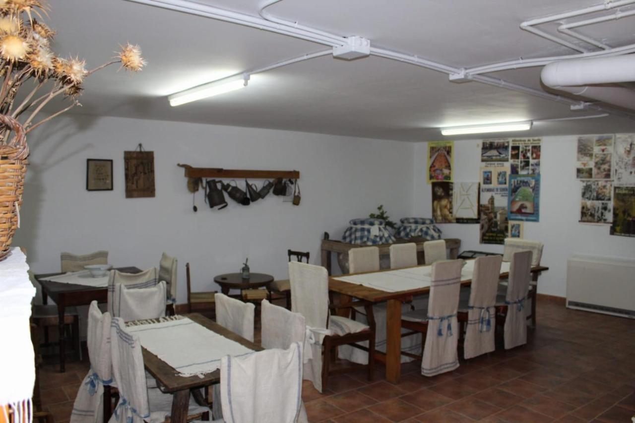 Casa Rural Puerta De La Iglesia エルチェ・デ・ラ・シエラ エクステリア 写真